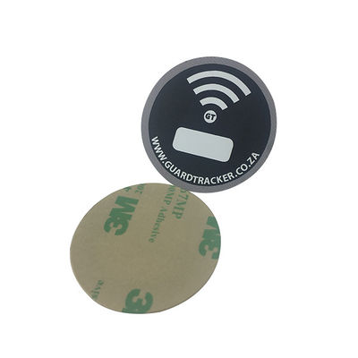 215 213 Op maat gedrukte NFC-sticker met bedekte papierlabels 1cm-10cm Leezafstand