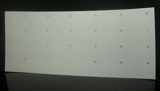 Witte mat PVC of PETG HF RFID inlegplaat RFID Prelam 4 x 6 Op maat