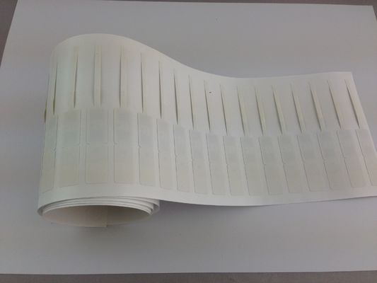860 - 960MHz Droog / nat UHF RFID Inlay 0.2-0.8mm Dik met Impinji Monza 4 Chip